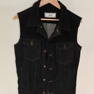 Jean Vest AMI Size Small